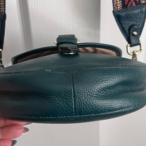 Ora Delphine Small Saddle Bag Emerald Green Pebbled Leather Guitar Strap Crossbo - Picture 4 of 12